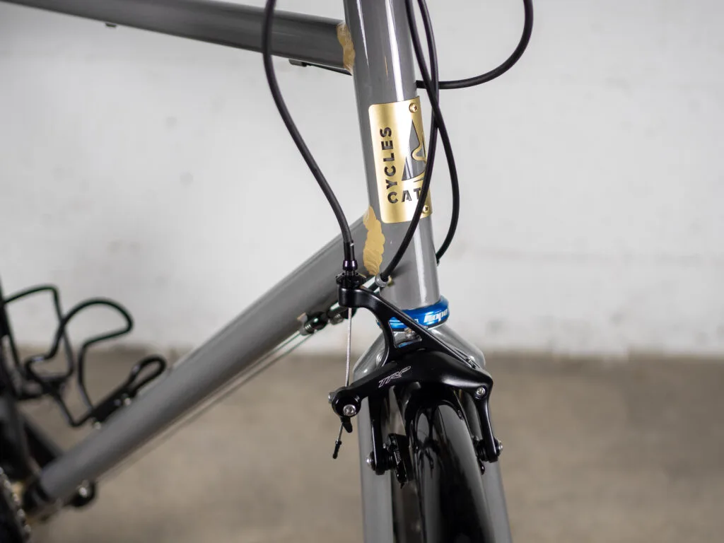 Détail brasure Charmant Som